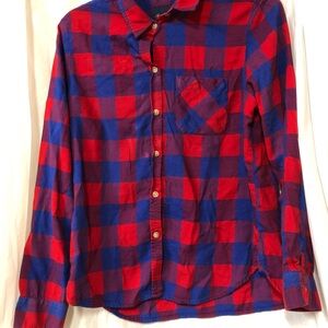 American Eagle Outfitters Red and Blue Checkered Shirt